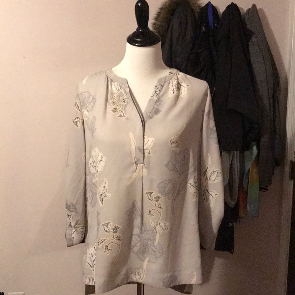 Floral Print Blouse with High/Low Hem